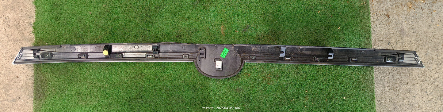 PERODUA BEZZA 2019-2021 TAIL GATE MOLDING (76811-BZ330)