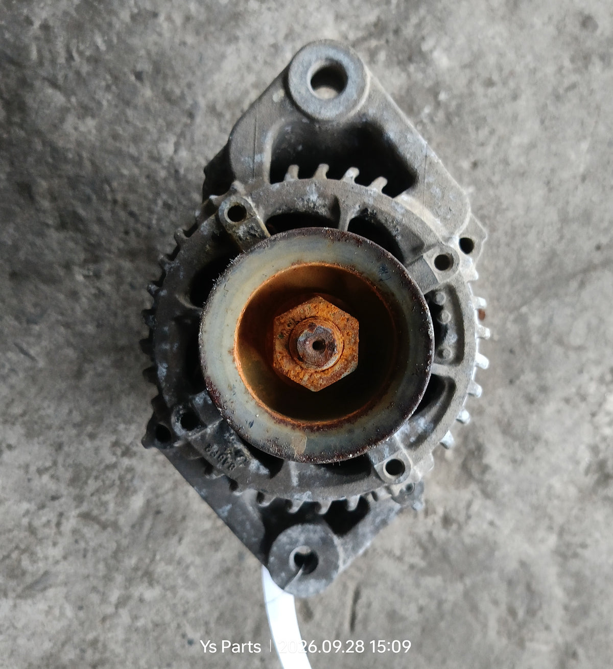 PERODUA VIVA ALTERNATOR (27060-BZ150)