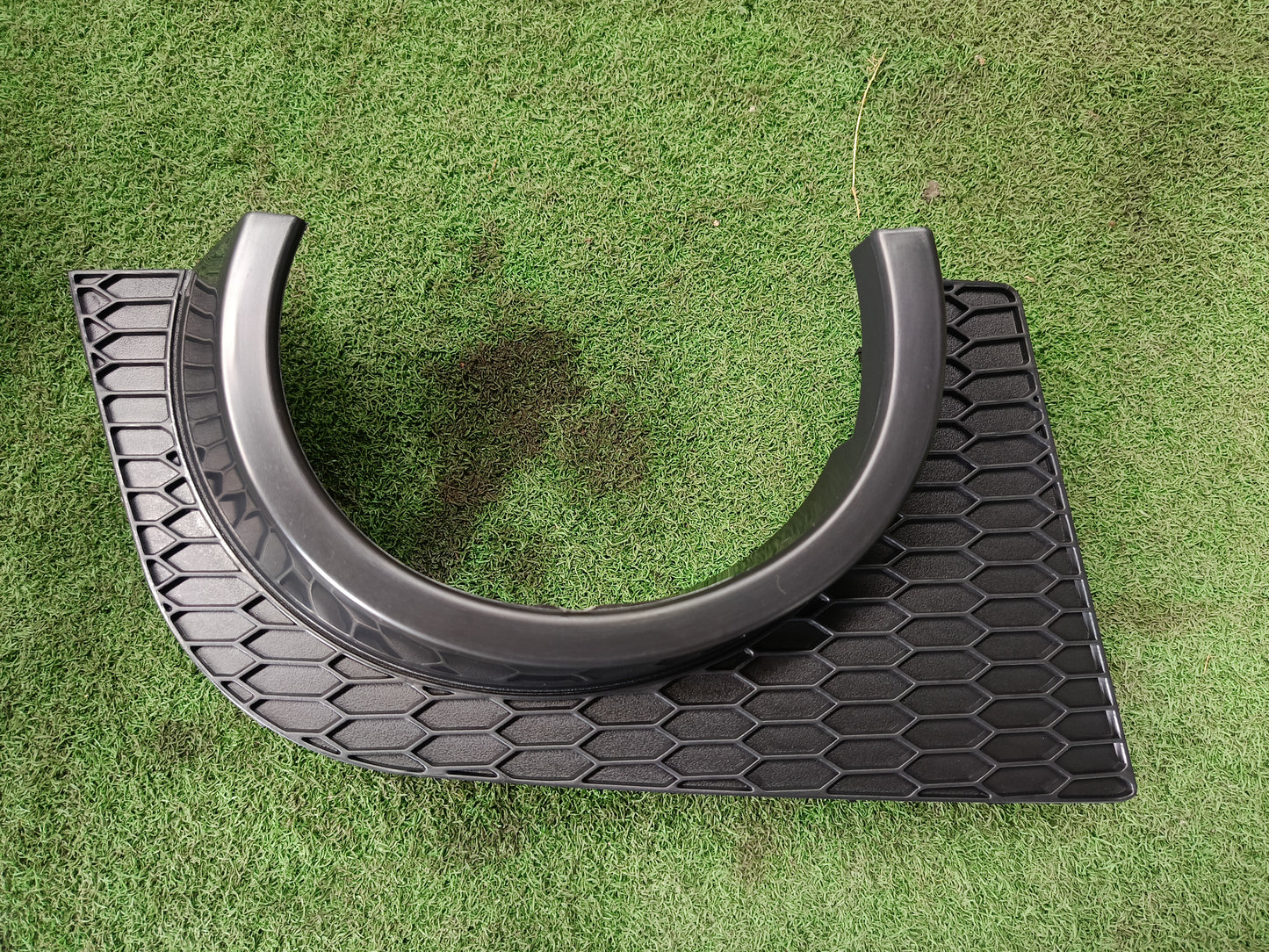 PERODUA MYVI SE 2008 FOG LAMP COVER RIGHT