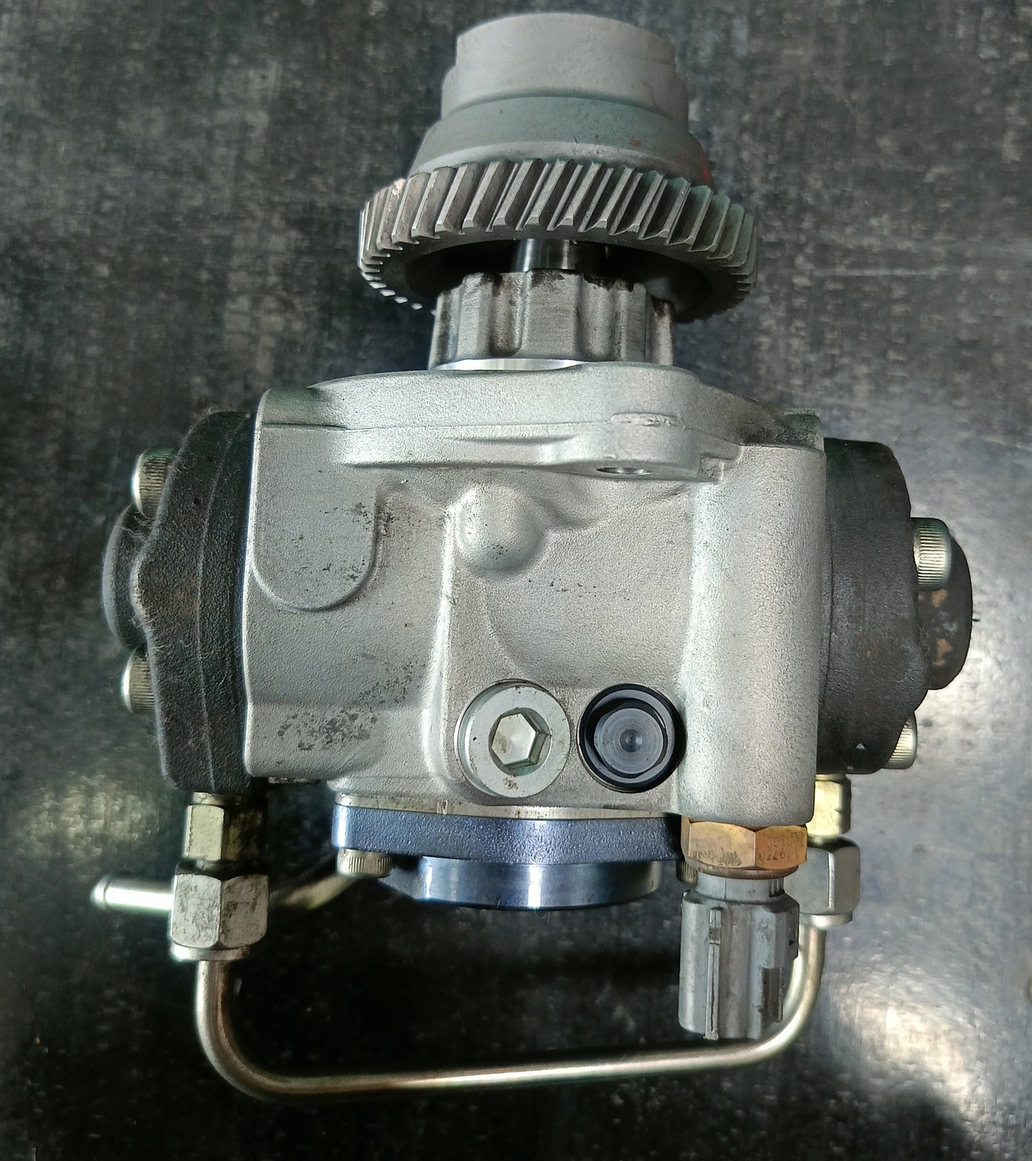 MITSUBISHI TRITON L200 FUEL INJECTION PUMP (29400-2340)