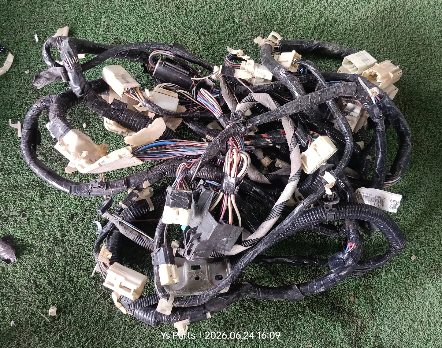 TOYOTA AVANZA MIDDLE WIRING (82161-0K020 H)