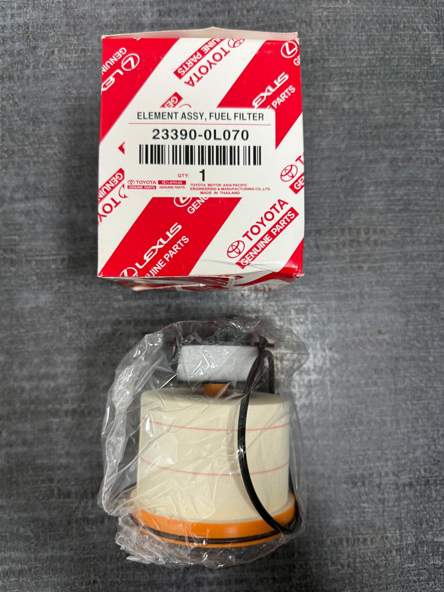 TOYOTA HILUX REVO FUEL FILTER (23390-0L070)