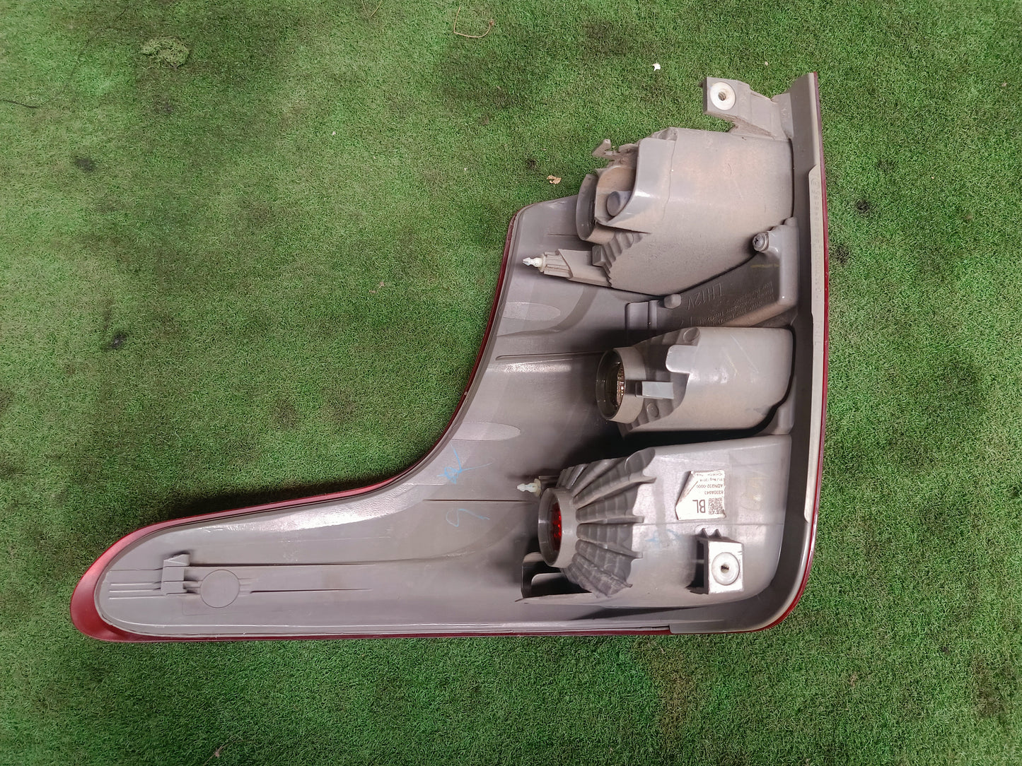 MITSUBISHI TRITON TAIL LAMP LH (TL00226)