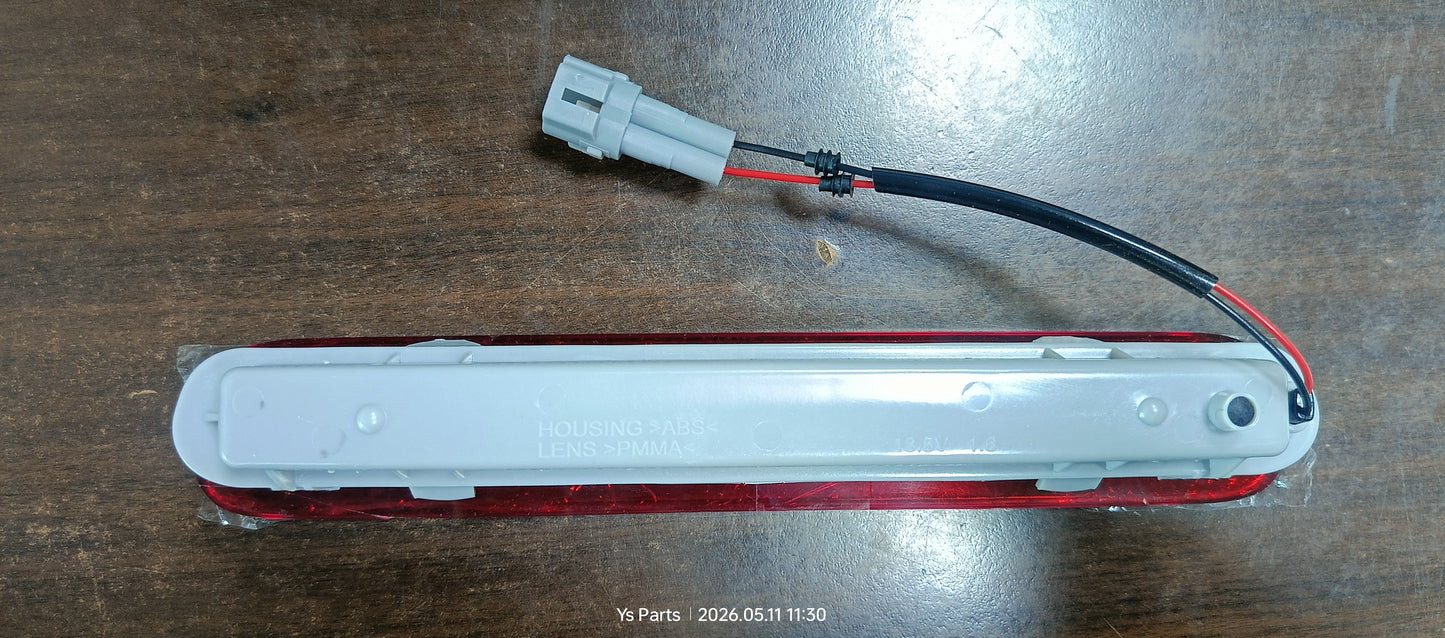 TOYOTA HILUX VIGO (KUN25) 2005 2/4 DOOR 3RD BRAKE LAMP (NEW) (TYN07A-403EH-NNND)