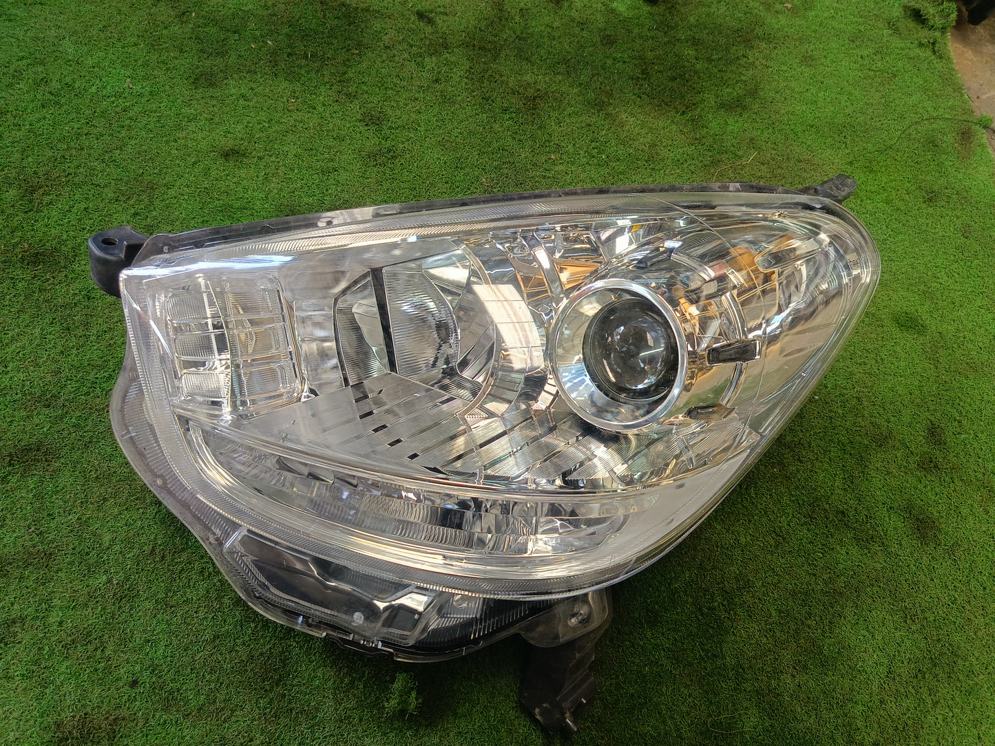 PERODUA MYVI 1.3 2011 HEAD LAMP LH (NEW) (HL0117)