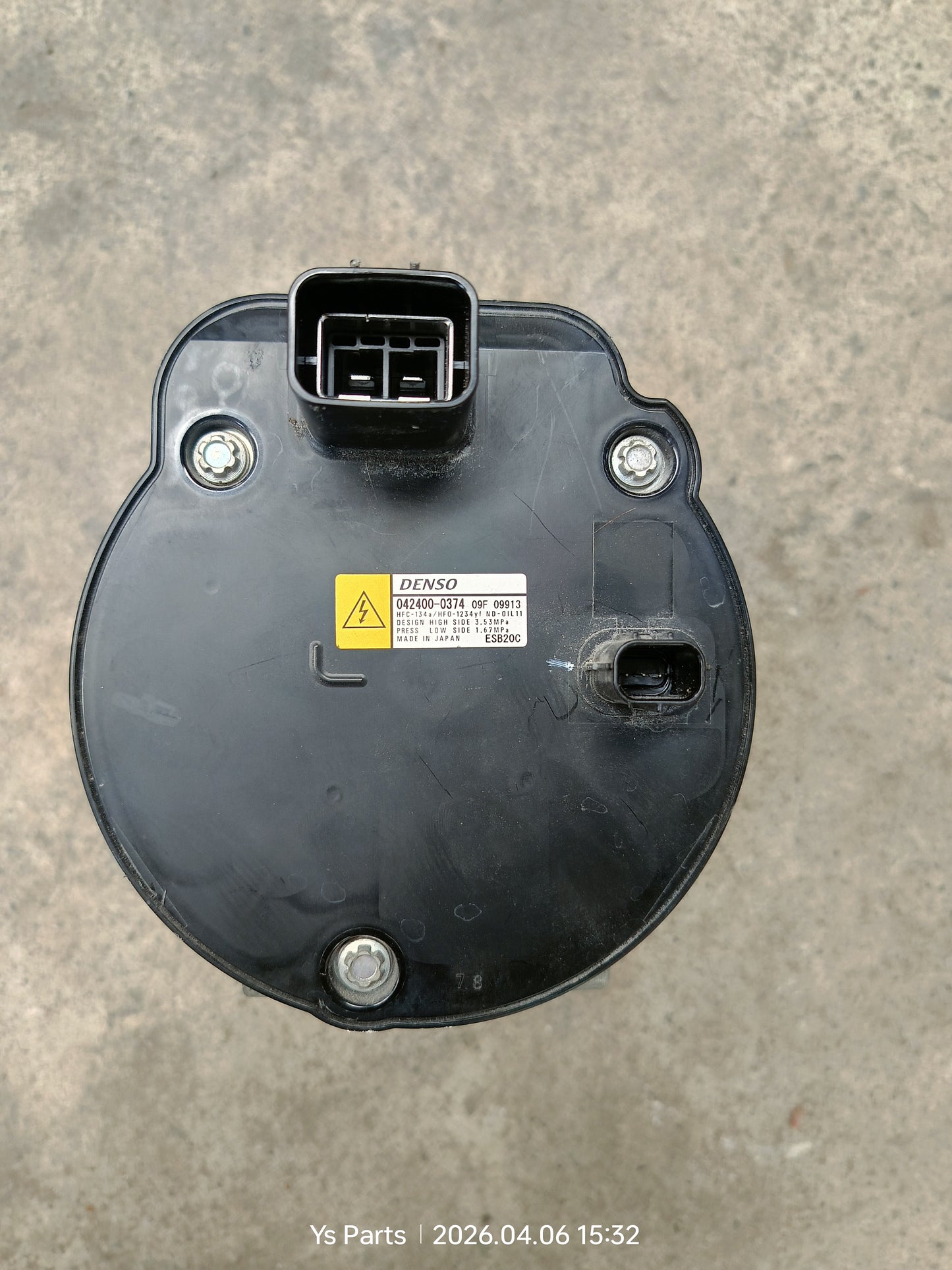 TOYOTA COROLLA COMPRESSOR (042400-0374)