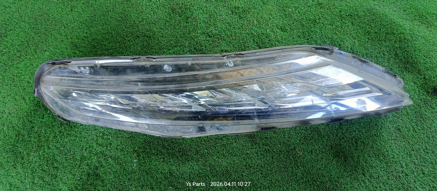 MITSUBISHI XPANDER FOG LAMP RH (8312A034)