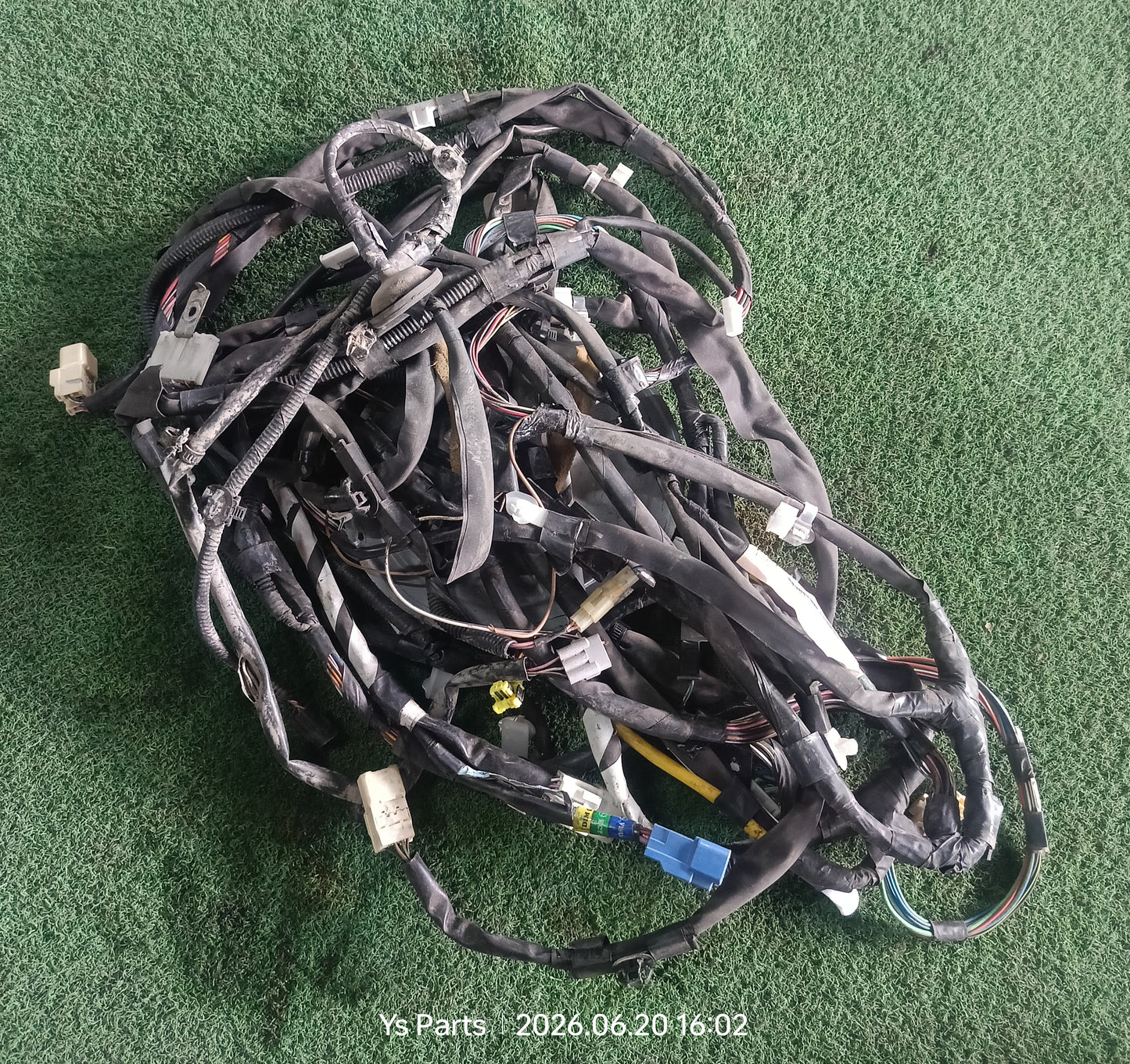 PERODUA ALZA MIDDLE WIRING (82161-BZM81)