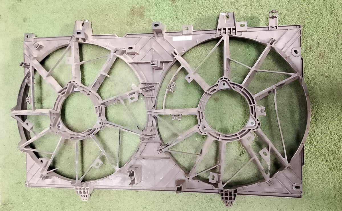 NISSAN X-TRAIL RADIATOR FAN HOUSING (FH0011)