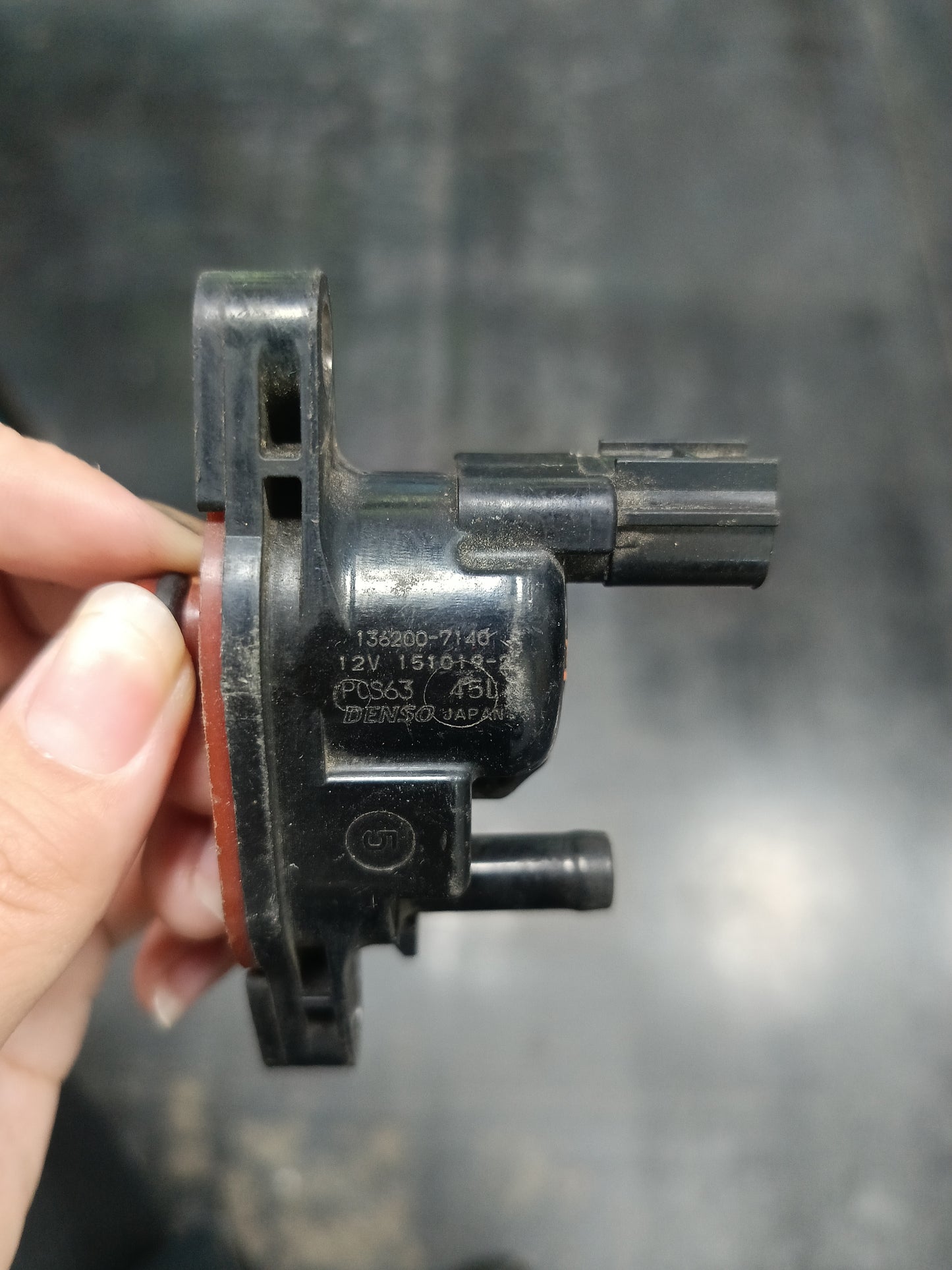 HONDA HRV / CIVIC SNA FD CONTROL SOLENOID VALVE 2 PIN (136200-7140)