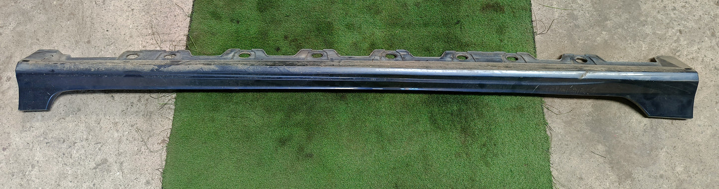 PERODUA AXIA SIDE SKIRT RH GREY (75851-BZ320-02)