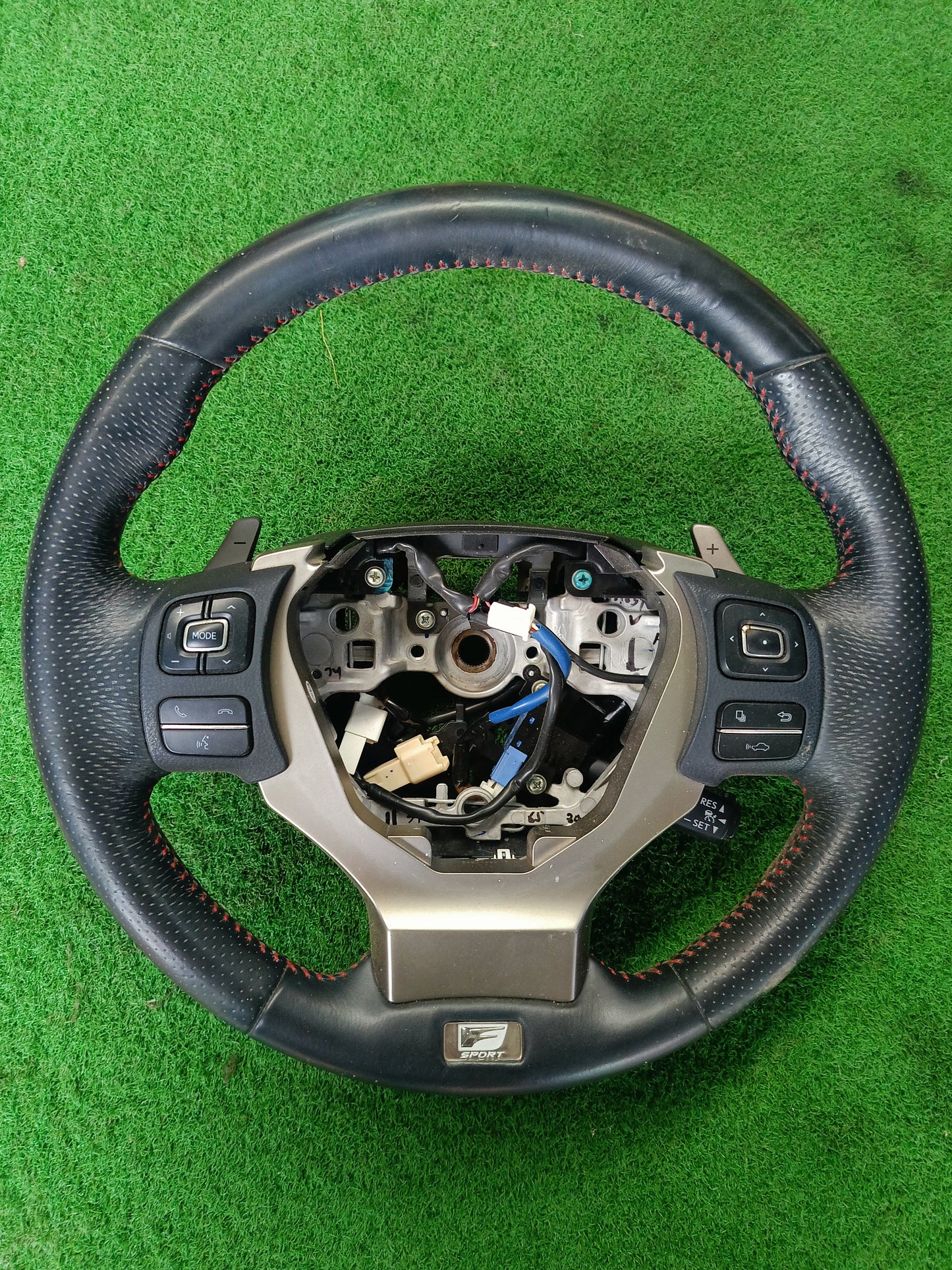 LEXUS NX300 STEERING WHEEL (SW00117)