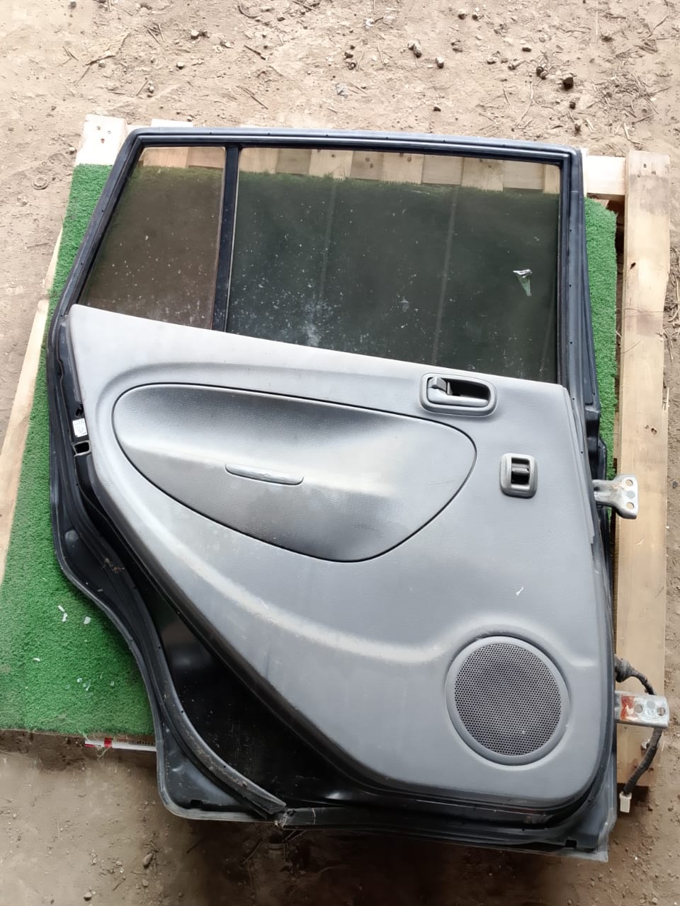 PERODUA VIVA DOOR PANEL RLH COMPLETE BLACK (DP00292)