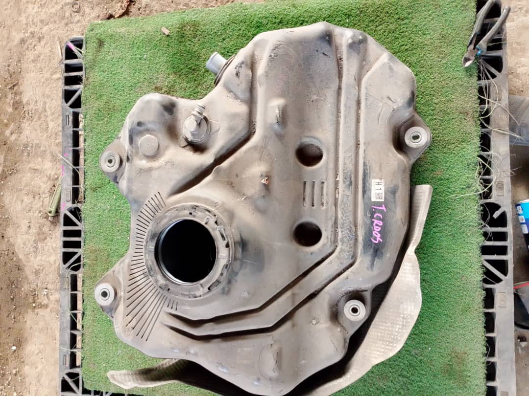 TOYOTA COROLLA CROSS FUEL TANK (FT00008)