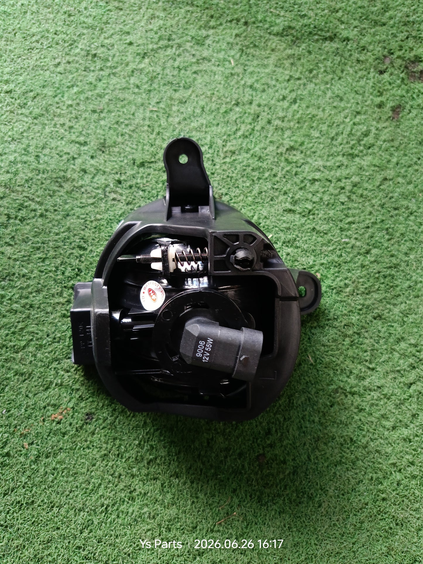 TOYOTA HILUX VIGO (KUN26) 2011 4DOOR FOG LAMP LH NEW (TYN07K-403AA- LNNX)