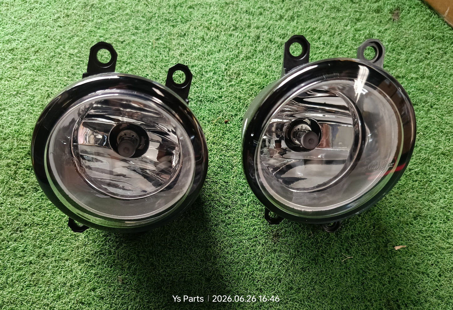 PERODUA ALZA 2014 FOG LAMP SET NEW (PDA01B-403AA-SNNX)
