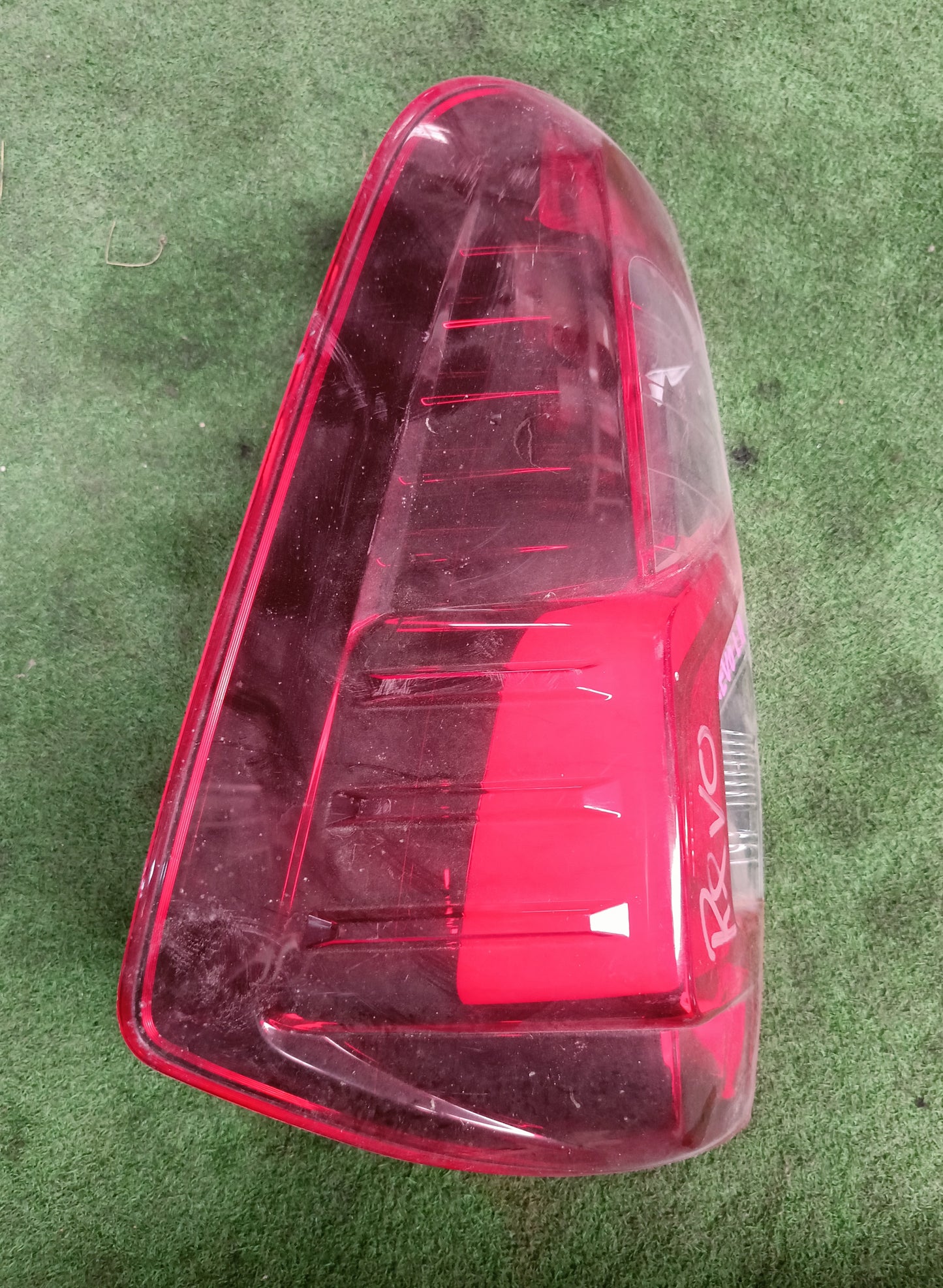 NISSAN NAVARA 2023 NP300 TAIL LAMP LH (TL00223)
