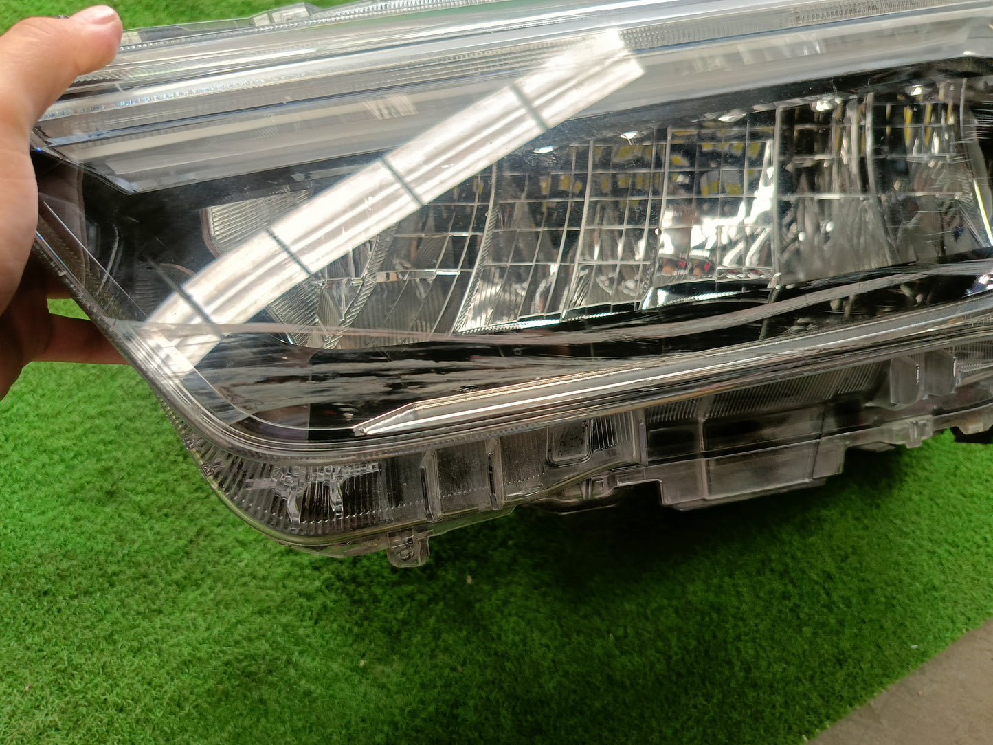 PERODUA ATIVA HEAD LAMP LH (HL0123) (ADA CALAR)