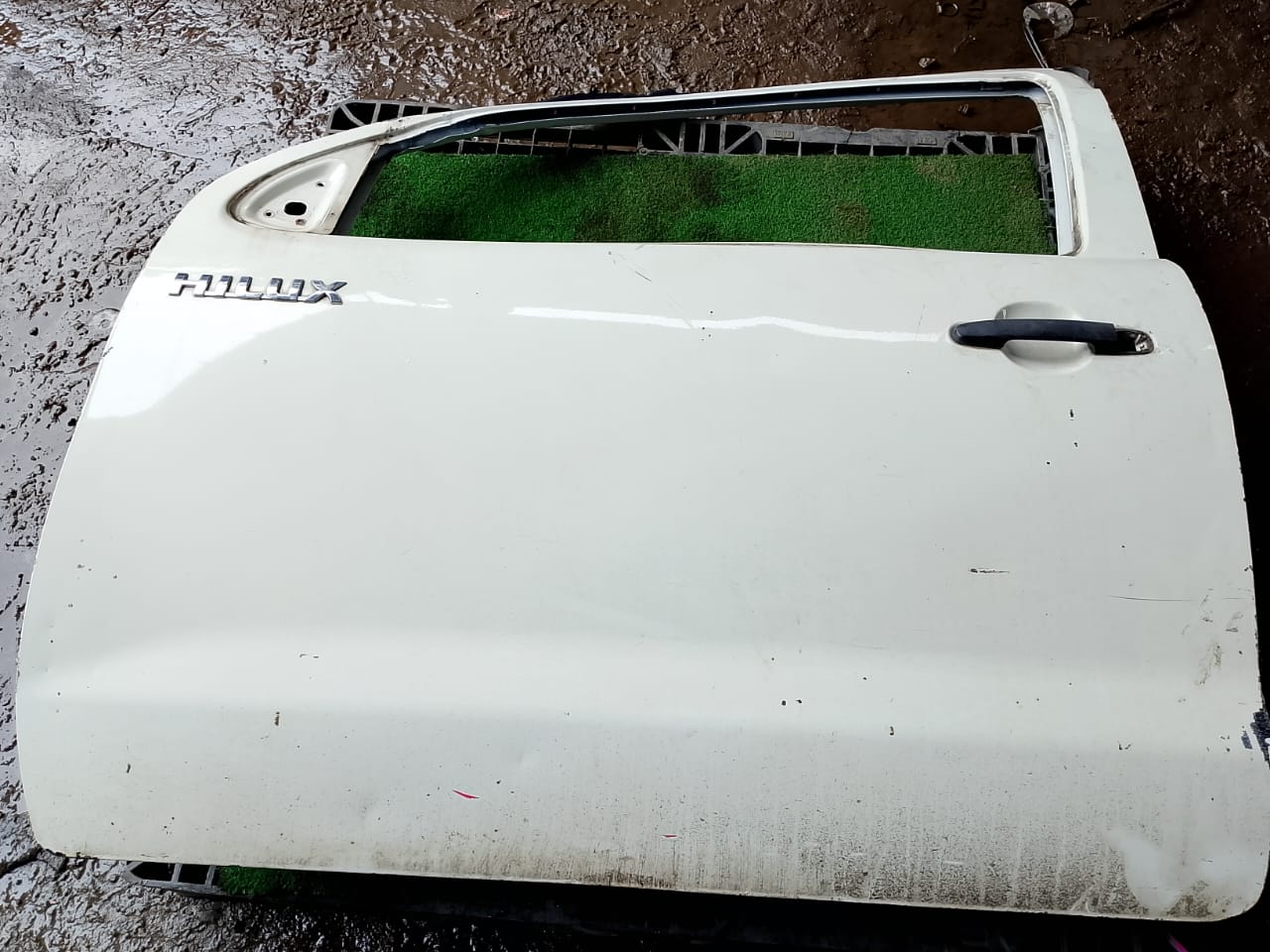 TOYOTA VIGO SINGLE CAB DOOR PANEL RLH COMPLETE (DP00279)