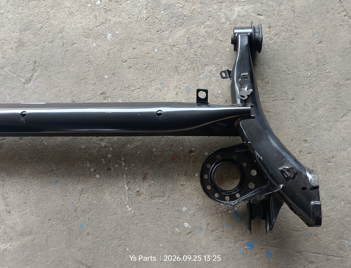 PERODUA AXIA 2014-2022 / BEZZA 2016-2023 REAR AXLE WITH ABS (NEW) (48710-BZ370)
