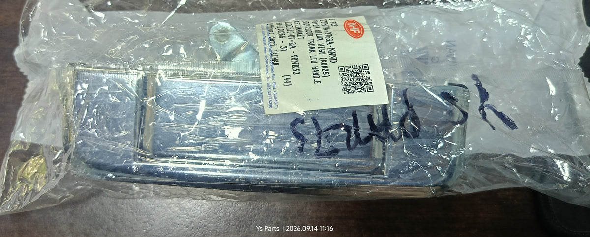 TOYOTA HILUX VIGO (KUN25) 2005 2DOOR TRUNK LID HANDLE (NEW) (TYN07A-2763A-NNND)