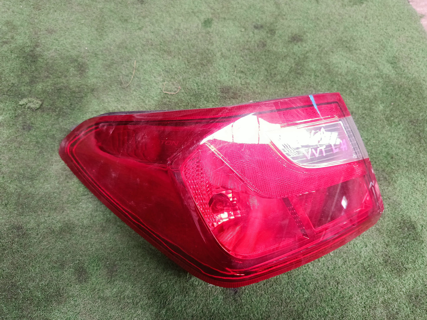 PROTON SAGA VVT TAIL LAMP LH (TL00224)