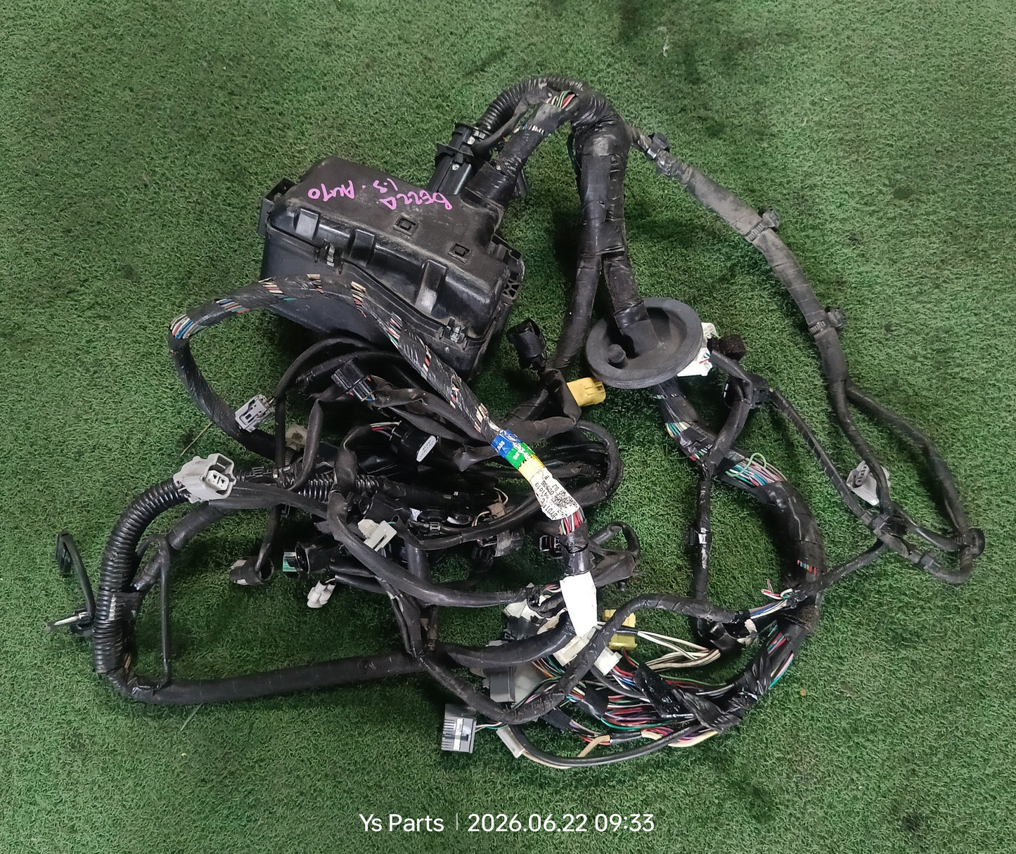 PERODUA BEZZA 1.3 FUSEBOX WIRING (82111-BY011 C)