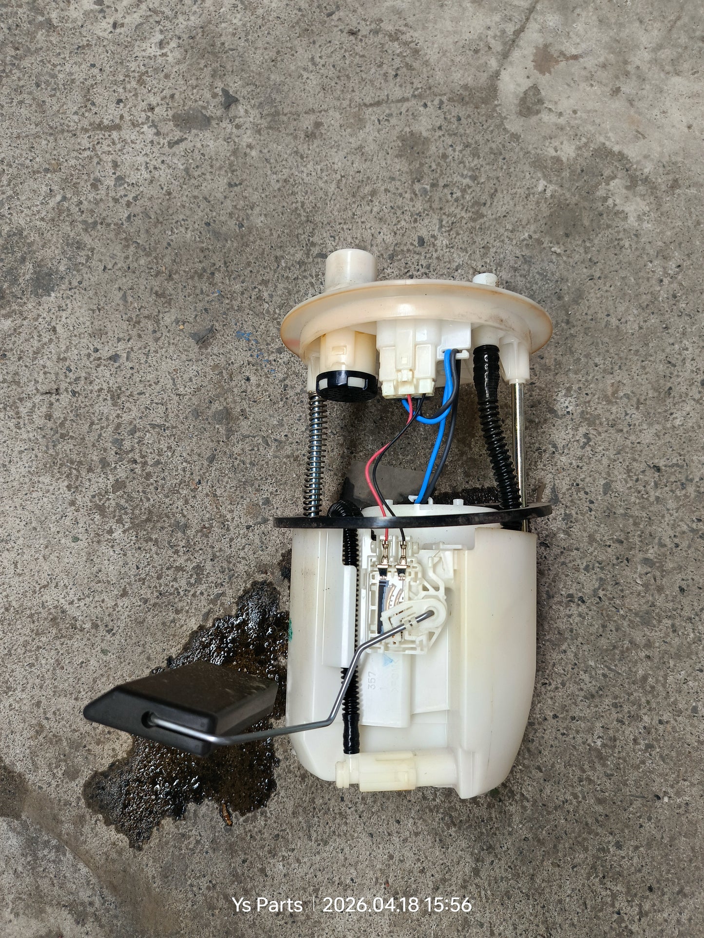 MITSUBISHI XPANDER FUEL PUMP (JK292100-8031)