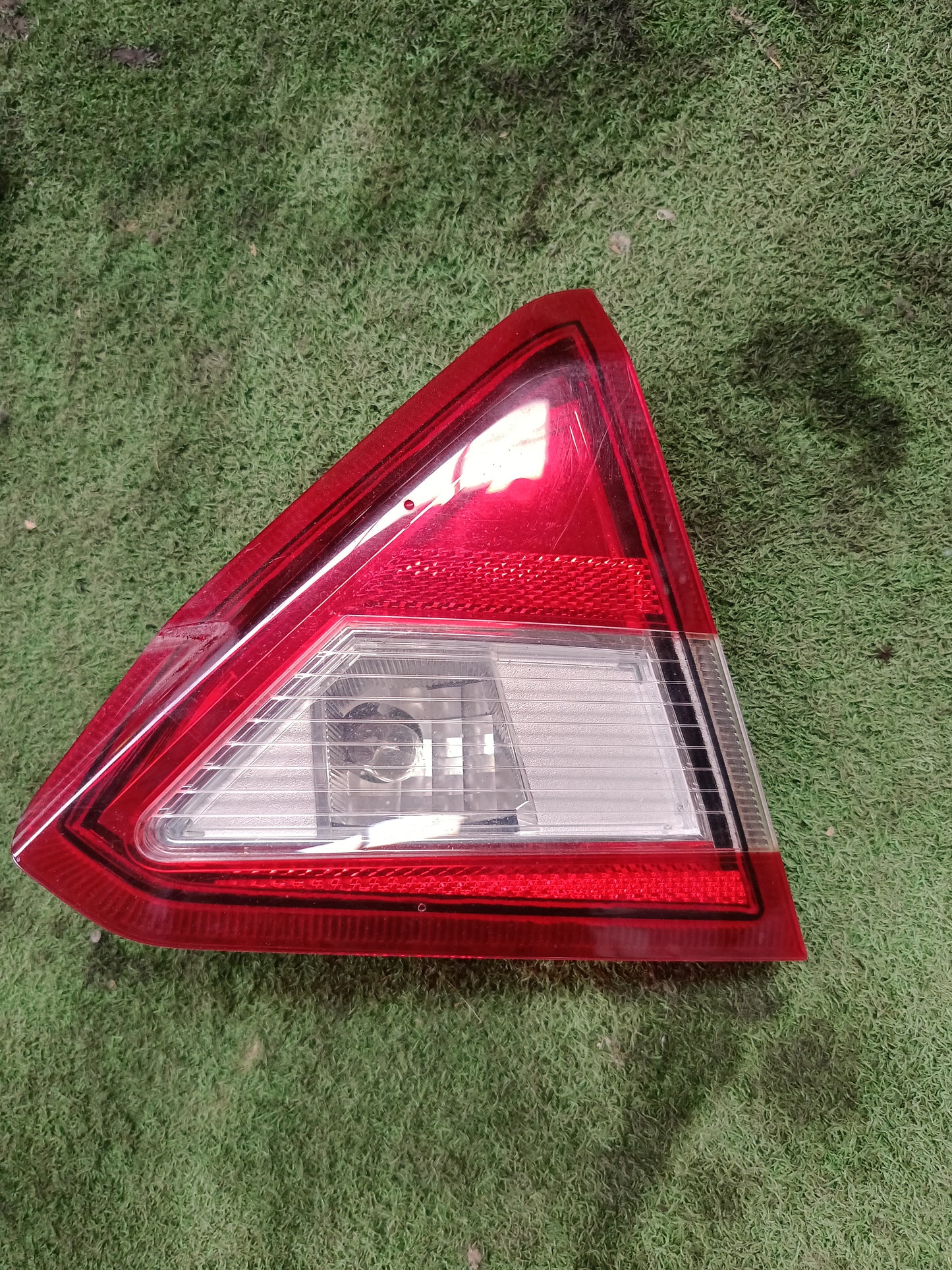 PROTON SAGA VVT BACKUP LAMP LH (PW954655)