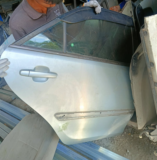 TOYOTA CAMRY DOOR PANEL RRH KOSONG SILVER (DP00305)