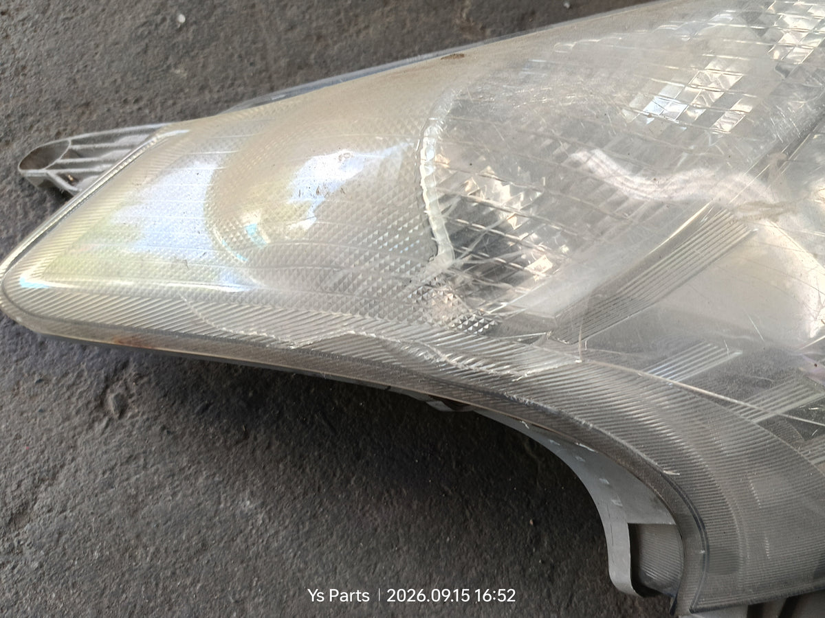 TOYOTA AVANZA HEAD LAMP RH (HL0146)