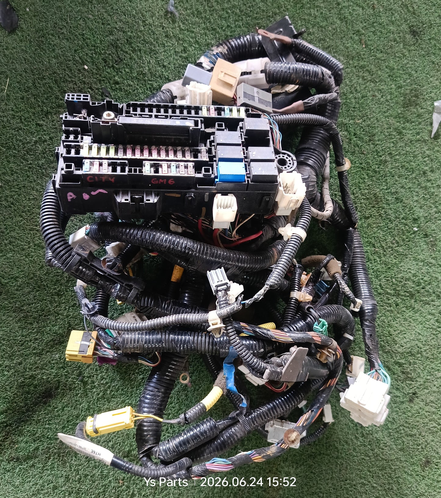 HONDA CITY GM6 FUSEBOX WIRING (77961-T9A-8A02)