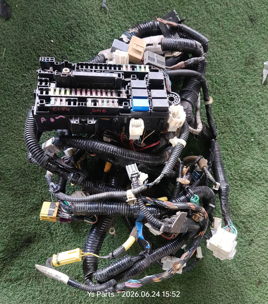 HONDA CITY GM6 FUSEBOX WIRING (77961-T9A-8A02)