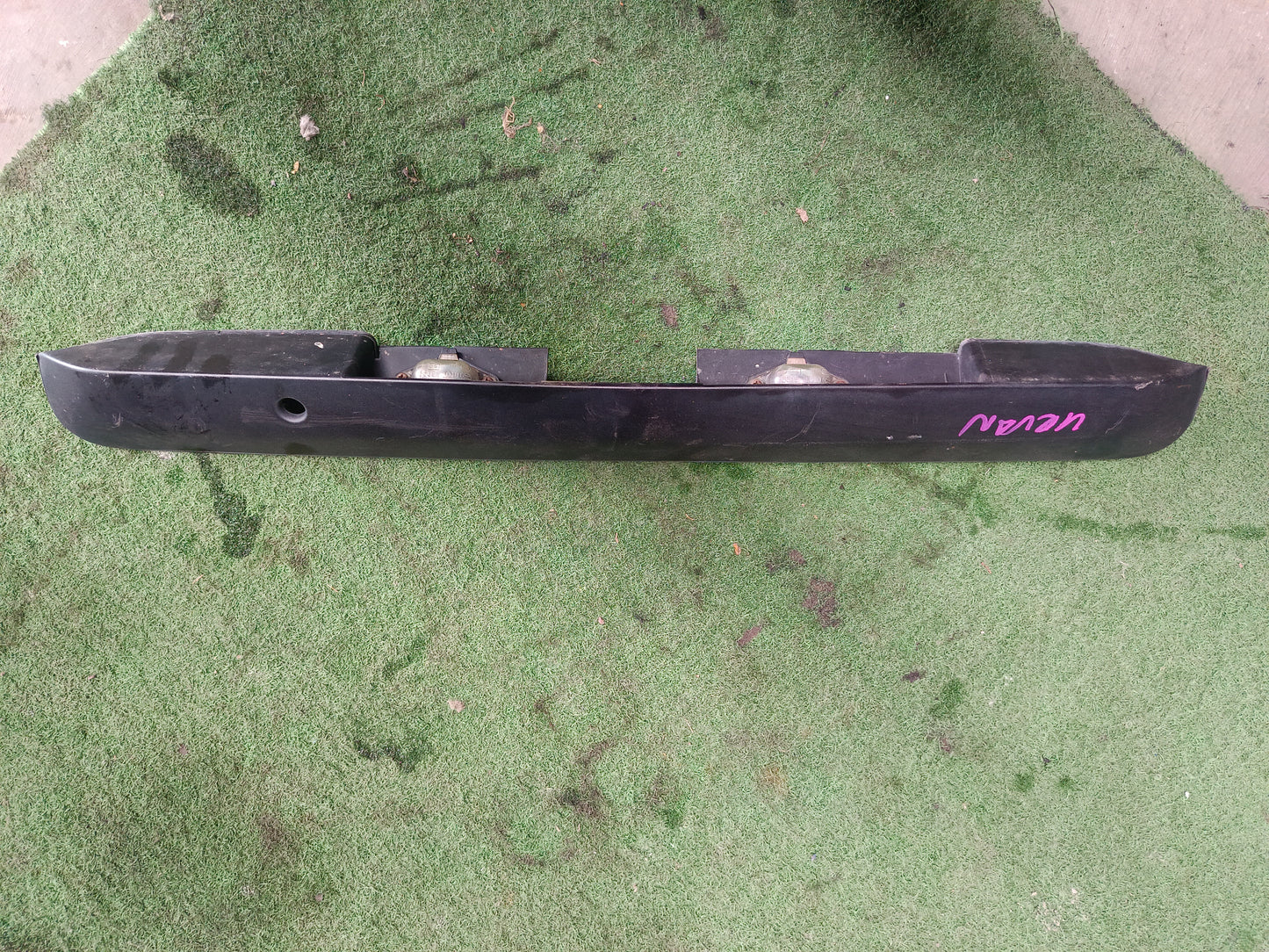 NISSAN URVAN FINISHER BACK DOOR (90810-VW000)