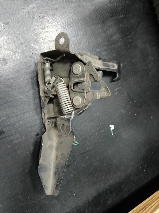 TOYOTA REVO ROCCO HILUX FRONT BONNET LOCK (BL00019)