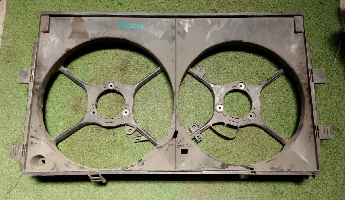 MITSUBISHI LANCER RADIATOR FAN HOUSING (FH0029)