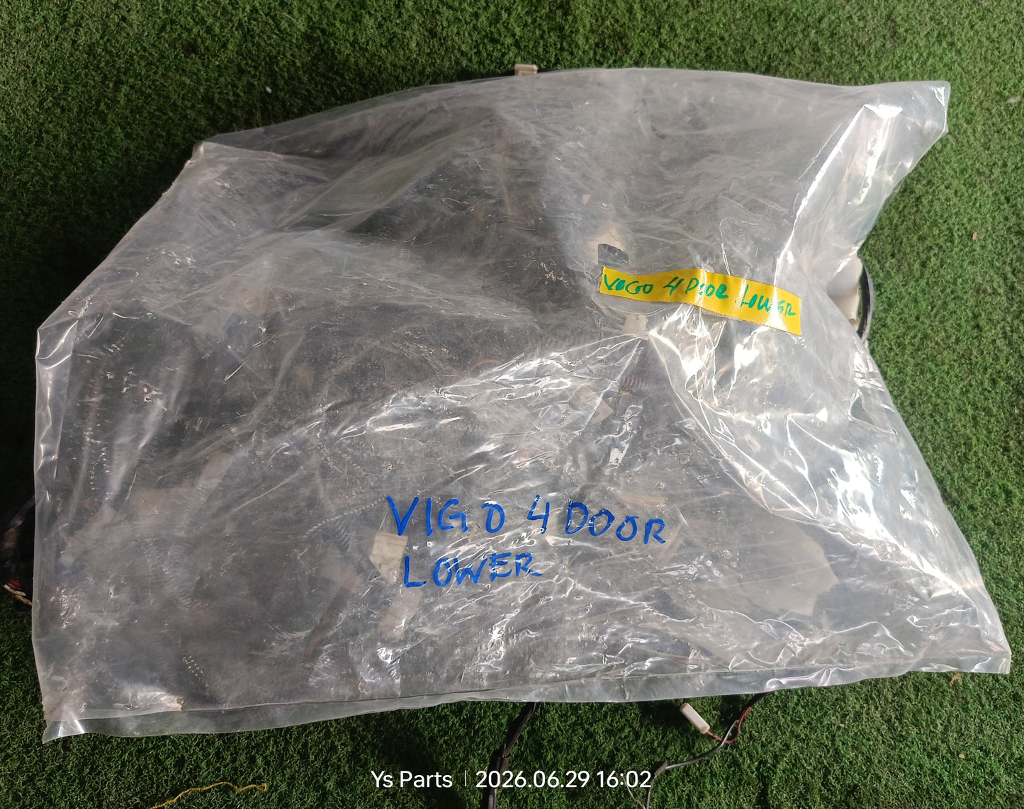 TOYOTA HILUX VIGO 4DOOR LOWER WIRING (WRG0058)