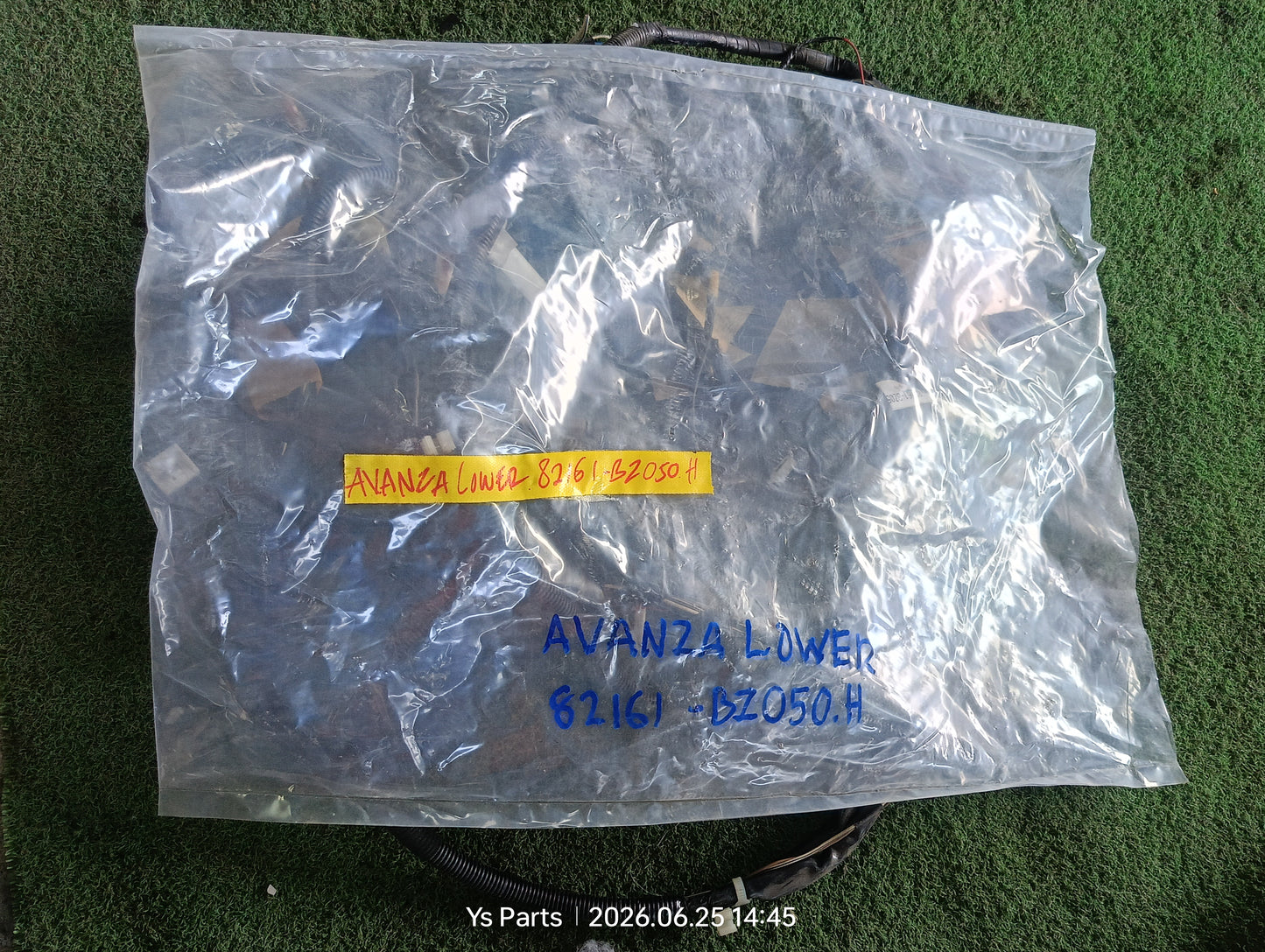 TOYOTA AVANZA LOWER WIRING (82161-BZ050 H)