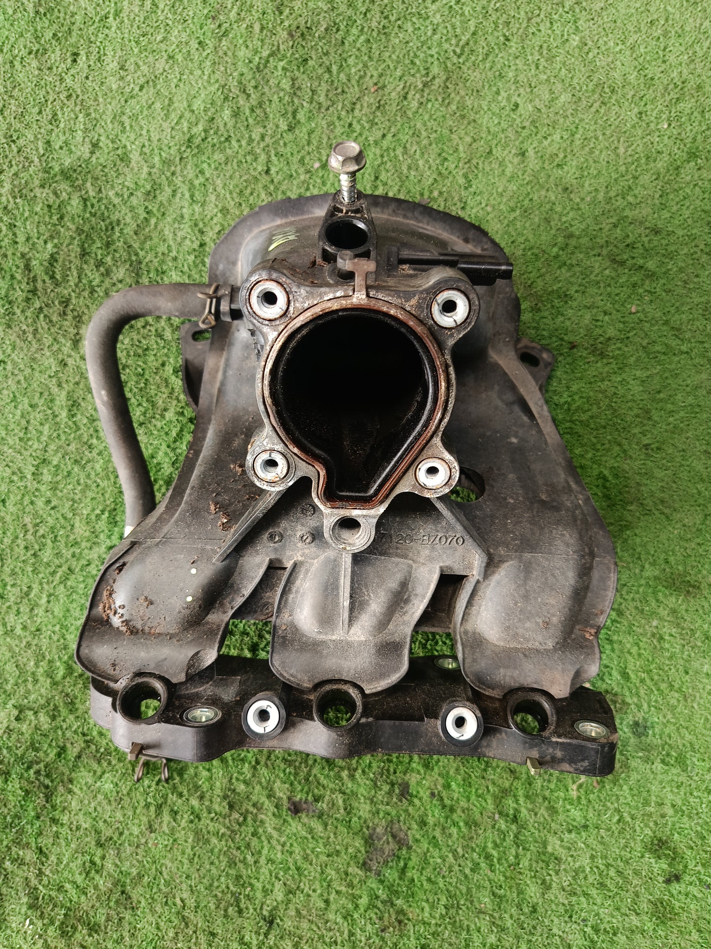 PERODUA AXIA INLET MANIFOLD (17120-BZ070)