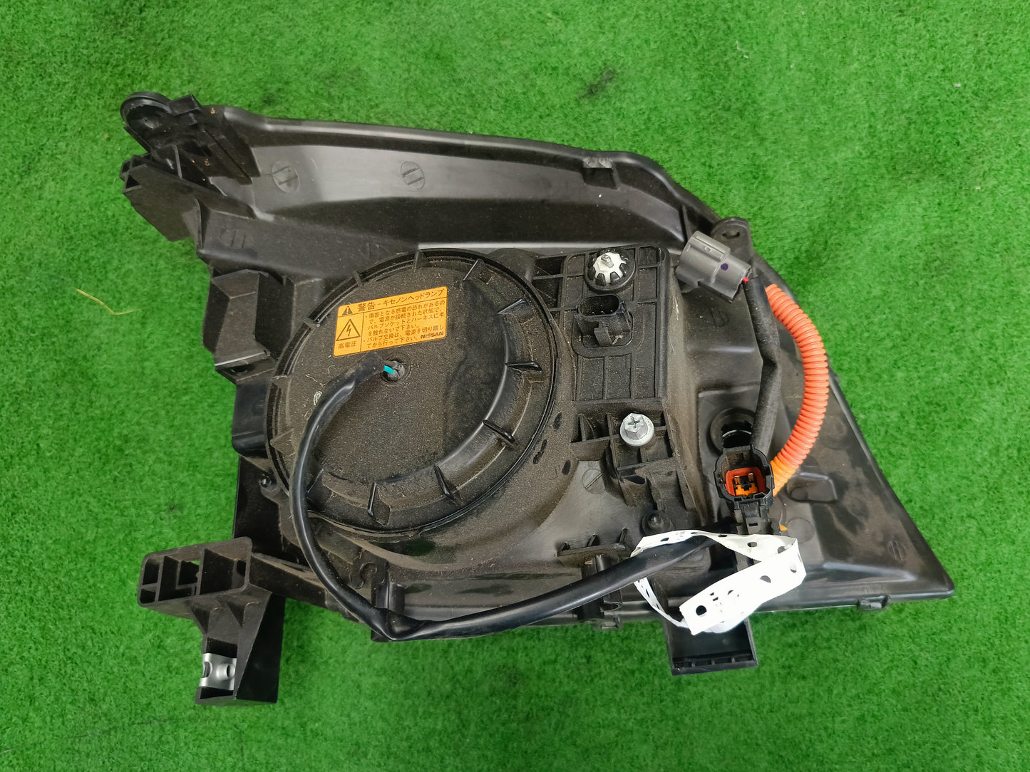 NISSAN X-TRAIL T30 HEAD LAMP LH (O) (26075-8H311)