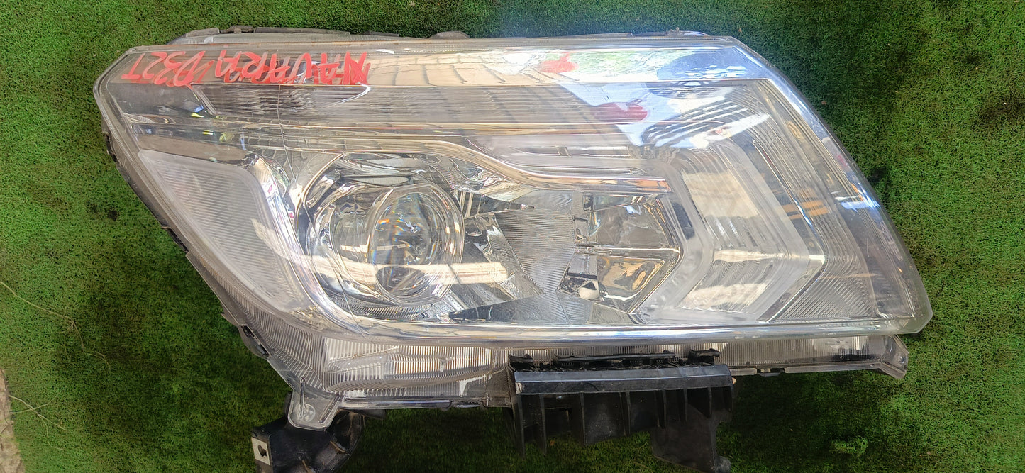 NISSAN NAVARA NP300 D32T HEAD LAMP RH (HL0120)