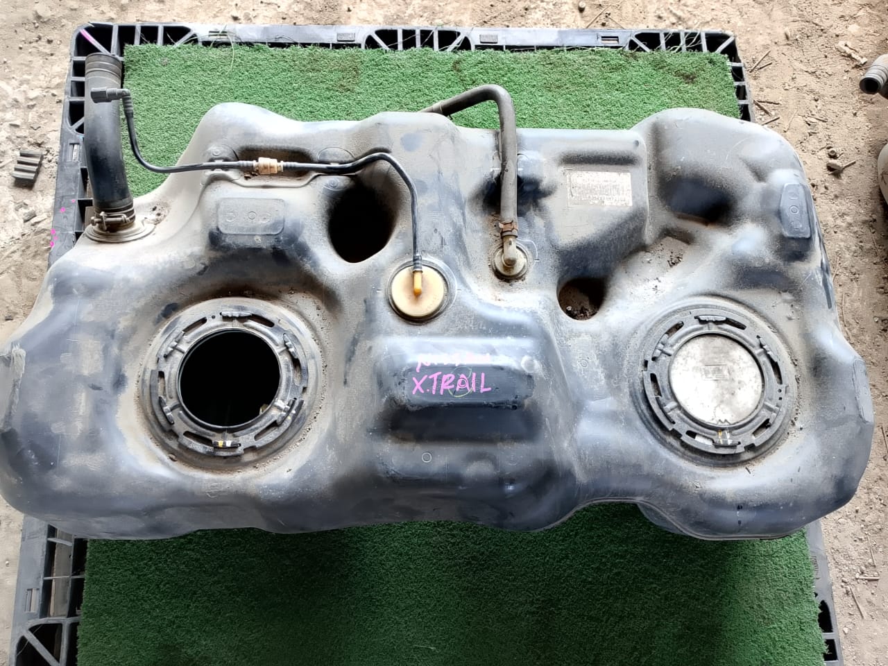 NISSAN X-TRAIL T32 FUEL TANK (FT00002)