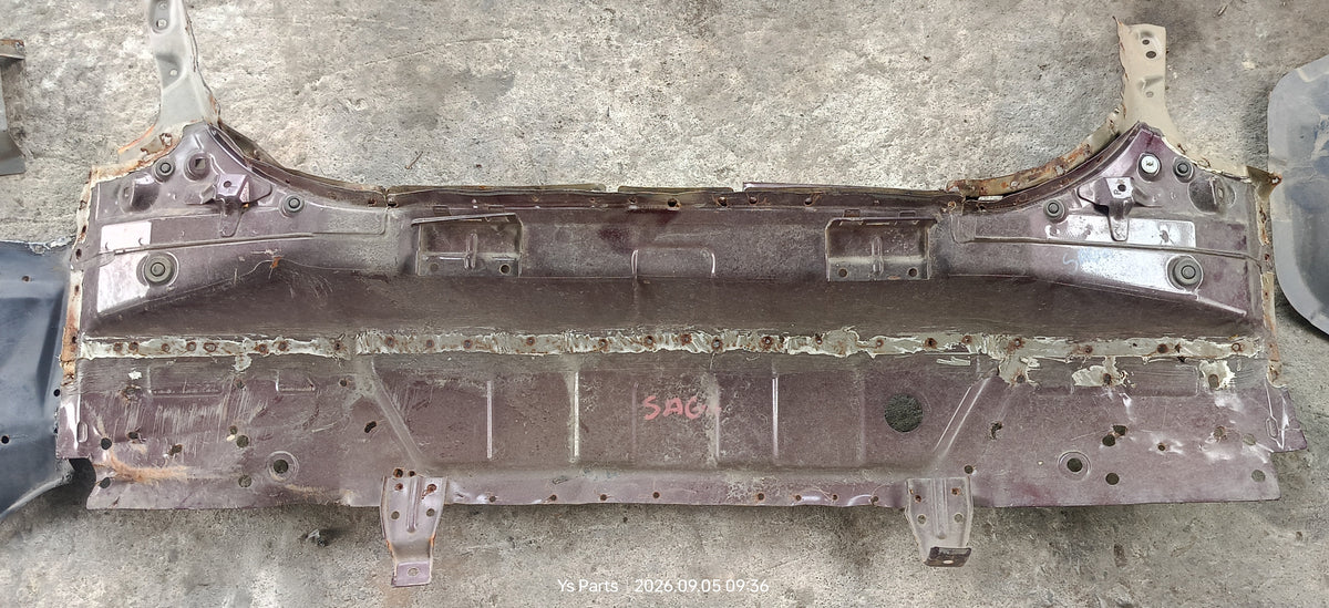 PROTON SAGA VVT END PANEL MAROON (PNL0004)
