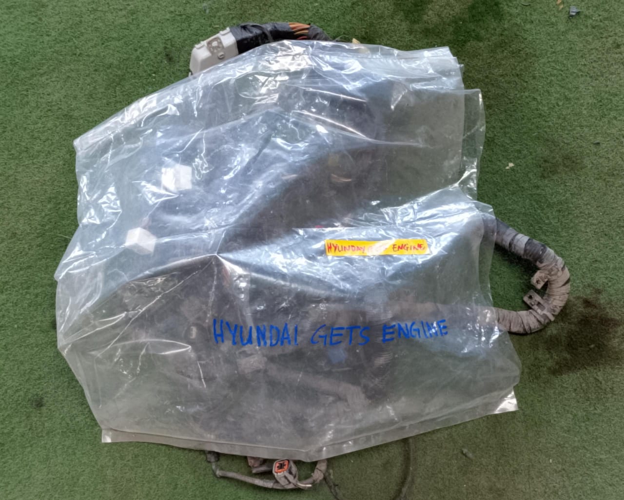 HYUNDAI GETS ENGINE WIRING (WRG0097)