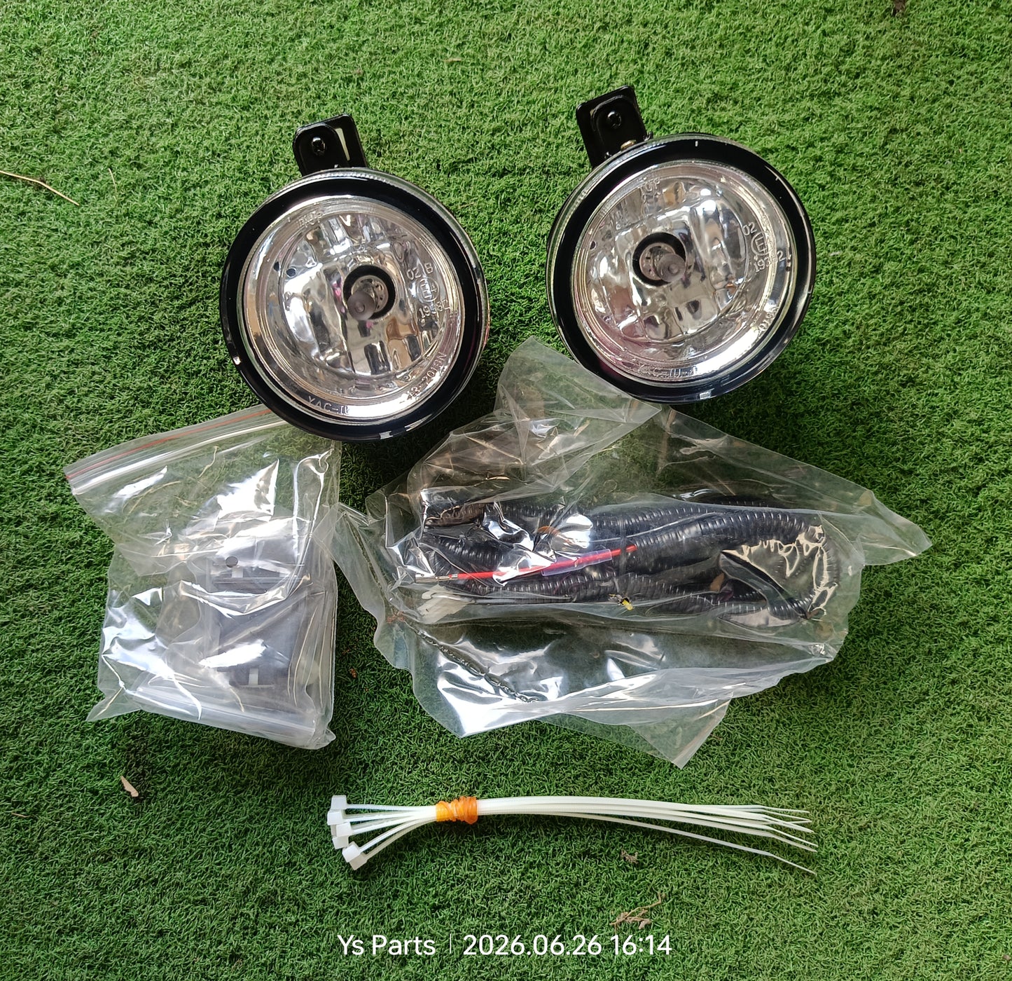 ISUZU DMAX 2007 4DOOR FOG LAMP SET NEW (ISK05C-403AA-SNNX)