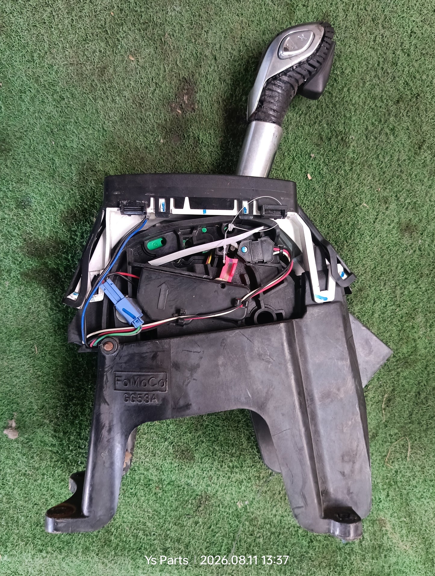 FORD ECO SPORT GEAR LEVEL (GL0062)
