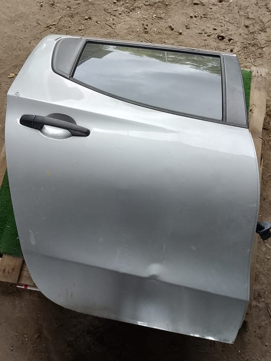 MITSUBISHI TRITON DOOR PANEL RRH COMPLETE SILVER (DP00294)