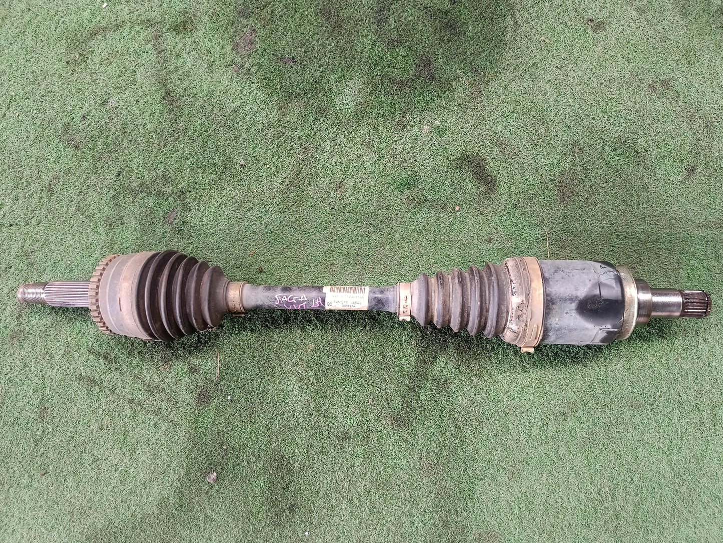 PROTON SAGA VVT DRIVE SHAFT LH (PW913711)