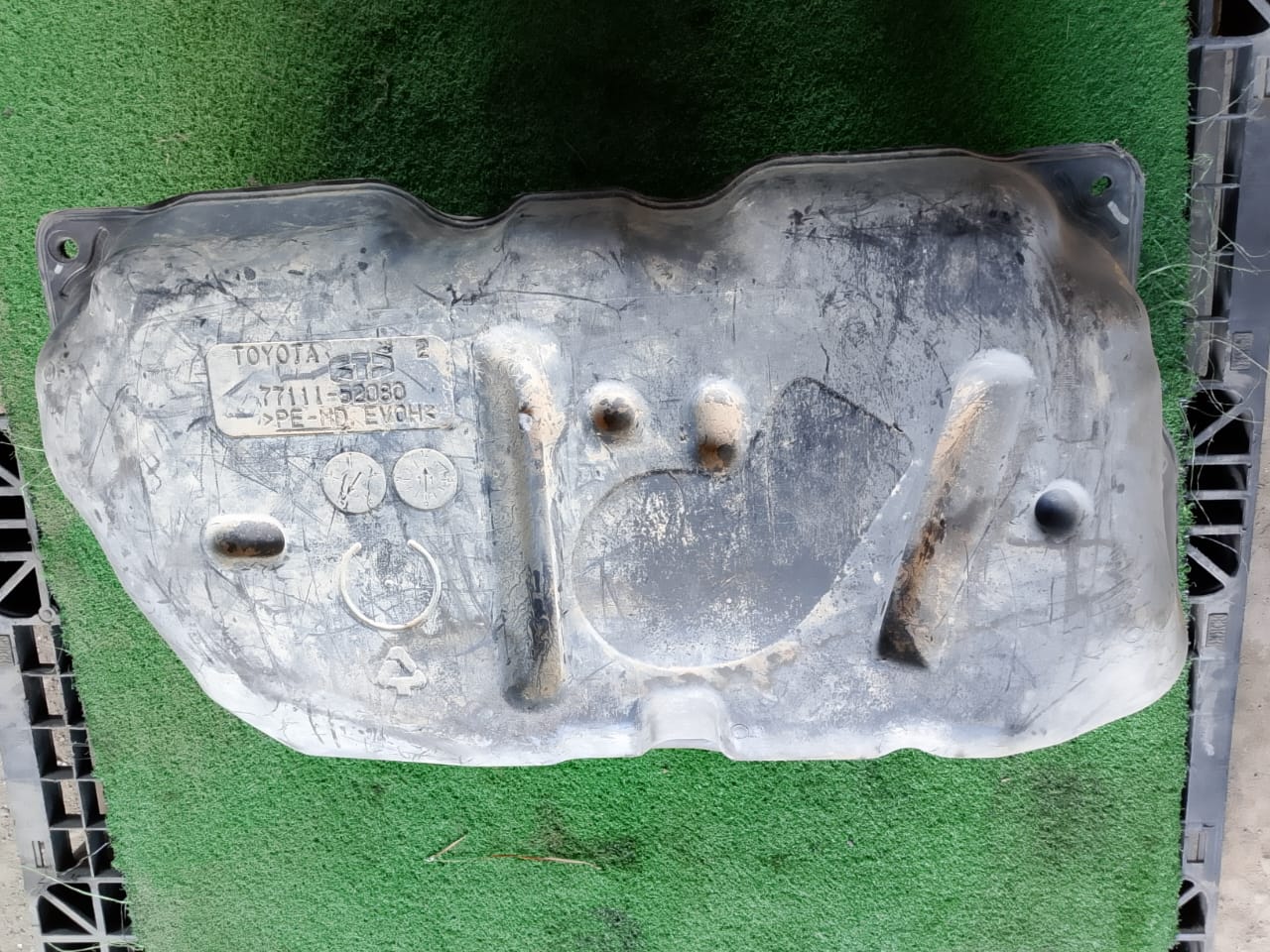 TOYOTA VIOS NCP93 FUEL TANK (FT00022)