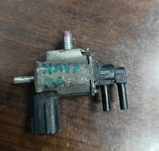 NISSAN NAVARA D40 VACUUM VALVE SWITCH (K5T46582)